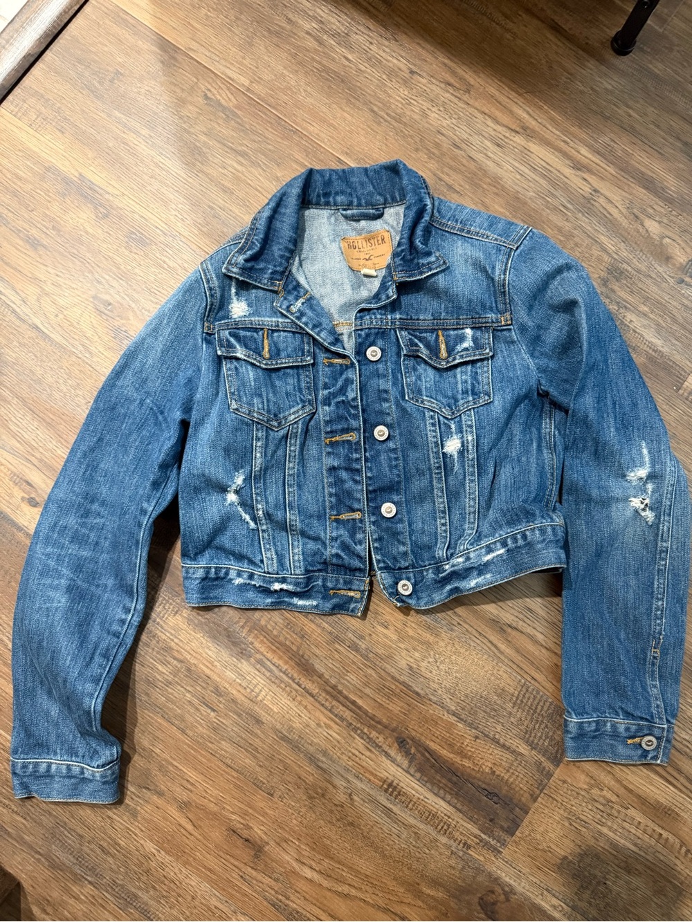 Hollister Women's Medium Blue Distressed Cropped Denim Jacket